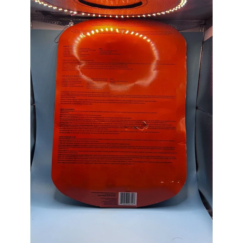 Wilton Autumn Whoopie Pie pan-3 designs NWT